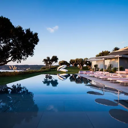 Beautiful 14 Guests With Sea View Villa *